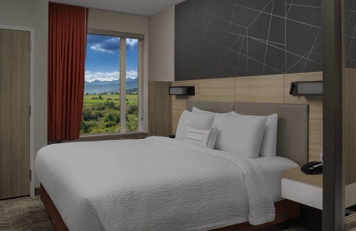 Loveland Hotel | SpringHill Suites by Marriott Loveland Fort Collins/Windsor