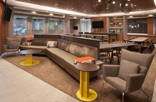 Estero Hotel | SpringHill Suites by Marriott Fort Myers Estero