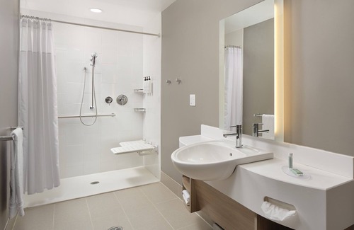 Southside Hotel | SpringHill Suites by Marriott Jacksonville Baymeadows