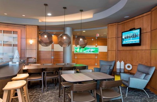 Auburn Hills Hotel | SpringHill Suites Detroit Auburn Hills