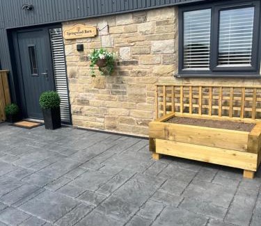 Dronfield House | Springwood Barn No2 Merlyn