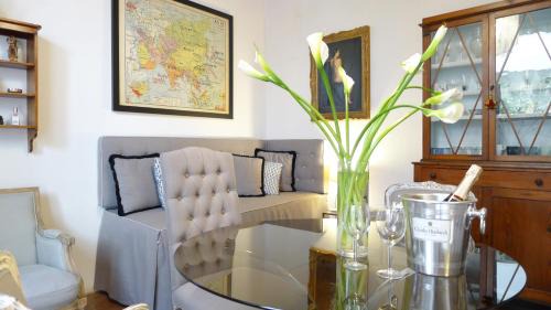 Oltrarno Apartment | Sprone Apartment