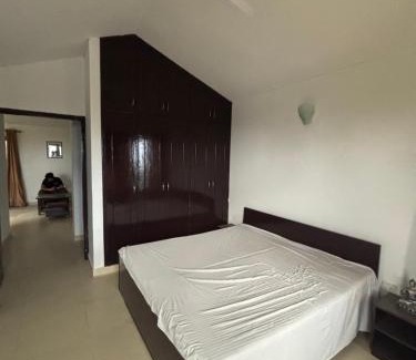 Kotabagh House | Squirrel snuggle2