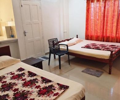 Kuppaayil Apartment | Sree Guruvayur Inn