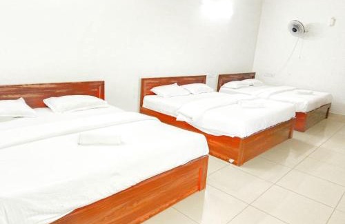 Khattalwada Hotel | Sri Darshini Comfort 2kms from Hinkal Flyover
