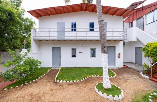 Ganapathichettikulam House | Sri Sai Holiday Inn