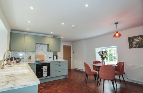 Drumchork Cottage | SRONDUBH, pet friendly, country holiday cottage in Poolewe