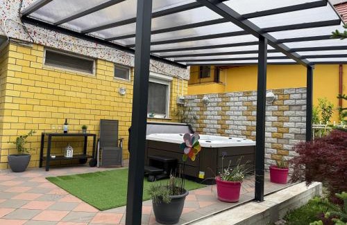 Rackeve House | STÉG64 - Ráckeve - hostAID