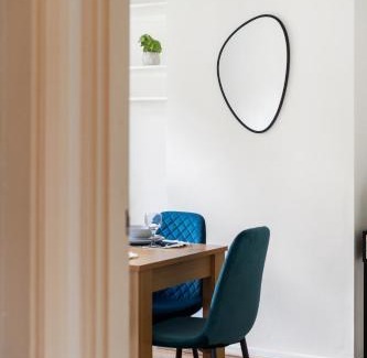 St Albans House | St Albans - 3 bedroom with FREE parking