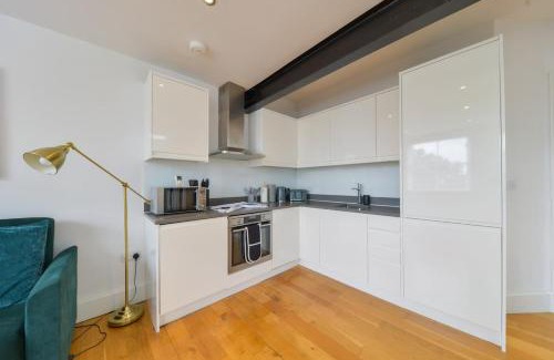 St Albans House | St Albans Modern Hideaway Retreat