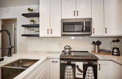 Mammoth Lakes Condo | St Anton Condos #75 (1-Bedroom) with Pool by RedAwning
