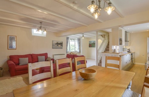 Noss Mayo Cottage | St Aubyn Cottage