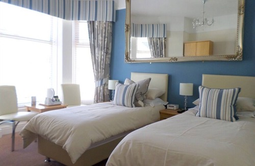 Newquay City Centre House | St Bernards Guesthouse