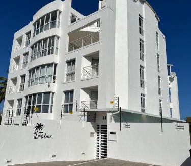 Strand Apartment | St Clouds Strand