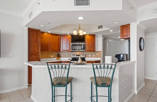 Fort Walton Beach - Destin Condo | 🩴St. Croix 703 | Gulf Front | Private Beach | Free Golf! ⛳