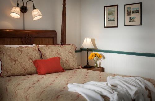 Downtown Historic District Bed & Breakfast | St. Francis Inn - Saint Augustine