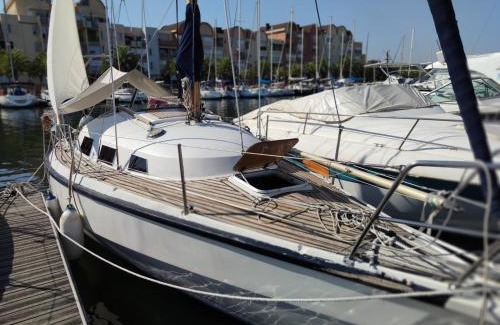 Gruissan Boat Rental | St Helene