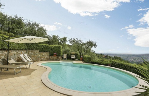 Margine Coperta-Traversagna House | Stunning private villa for 6 guests with A/C, WIFI, private pool, TV and terrace