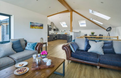 Carbis Bay Villa | St Ives Cottage - Five Bedroom Villa, Sleeps 8