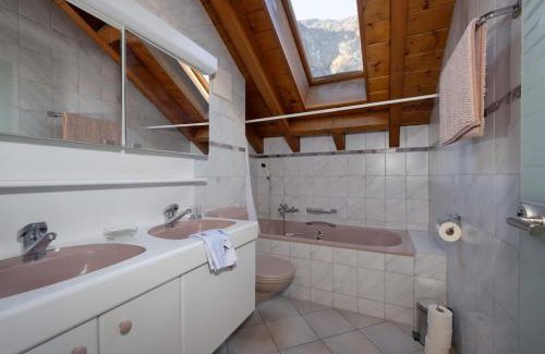 Taesch Apartment | St Martin Loft Apartment