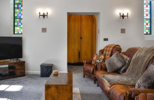 Minster House | St Mildred's Church