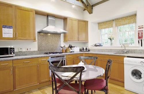 Castle Douglas House | Stables Cottage-Uud