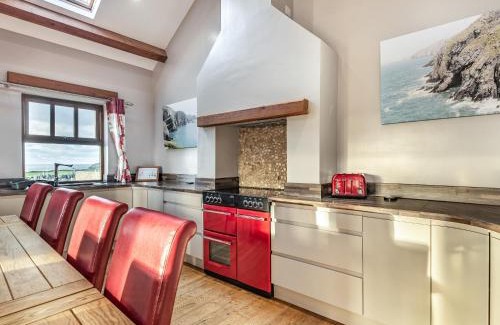 Holyhead House | Stack View Cottage