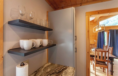 Almond Cabin | Stackstone Ridge- Gorgeous View!