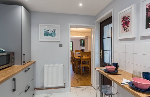 New Forest District Cottage | 'Stag' - Cozy & stylish railway cottage near the New Forest