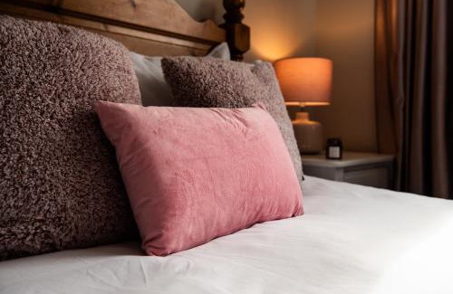 Crich House | Stag Manor Hot Tub Retreat near Peak District