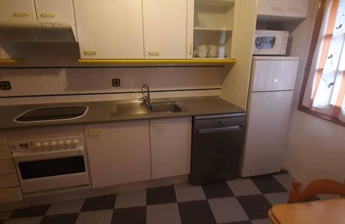 Madrona House | Standard Duplex Ensuite with Bath