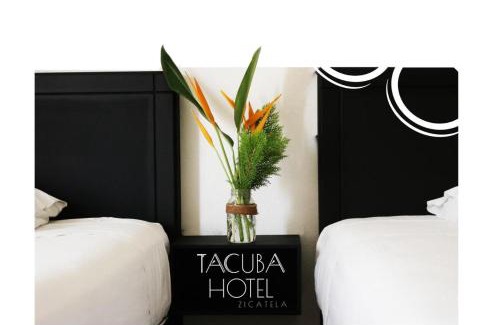 Santa Maria House | Standard Queen Room two beds