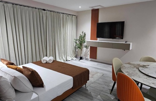 Piaye Apartment | Standard Room with AC in La Fargue