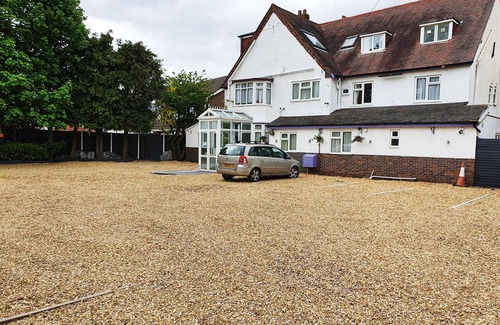 Marston Green Apartment | Standard Twin Room - Royal Square Hotel at Birmingham Airport and NEC