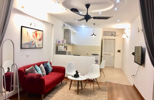 Trang Tien Apartment | Standing in the center of Hanoi, our studio giving you an experience of being Ne