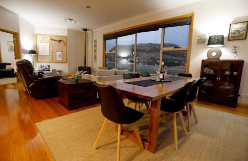 Stanley House | Stanley Beach House with Stunning Nut Views!