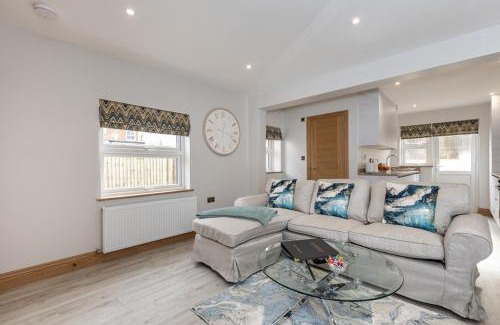 Reading House | Stanley House