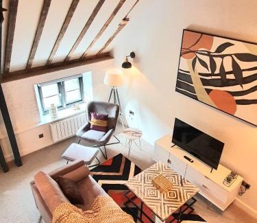 Bishop's Stortford House | Stansted Airport Luxury Apartment Bishops Stortford Millars One Loft 2