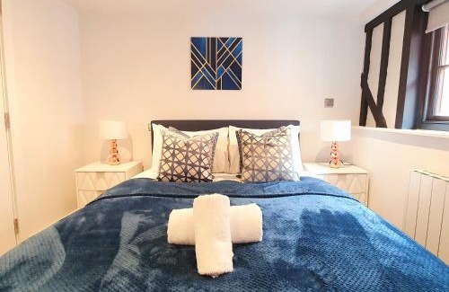 Bishop's Stortford House | Stansted Airport Luxury Apartment Bishops Stortford Millars One Loft 4