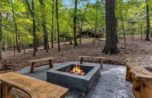 Etters House | Star Gazer Luxury A-Frame Wood Cabin. Near York/Harrisburg/Hershey/Lancaster