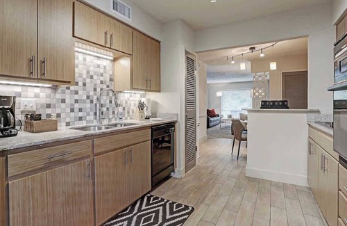 Uptown Apartment | Starbucks Staycation Marquee Uptown Galleria