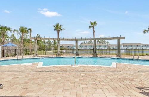 Thomas Drive House | Starfish in the Sand