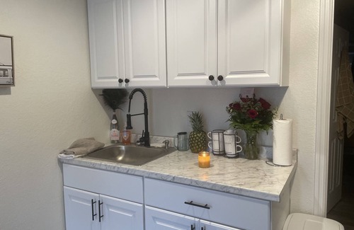 Florida Ridge Apartment | Starfish Studio All private