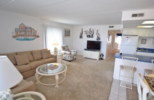 North Ocean City Apartment | Starfish V 101 3 Br condo by RedAwning