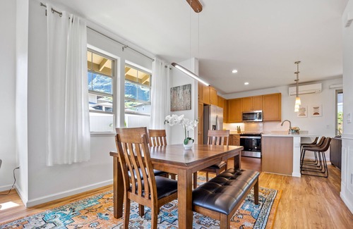 Makaha Valley Cottage | Stargazing Mountainside Cottage by Pristine Beaches