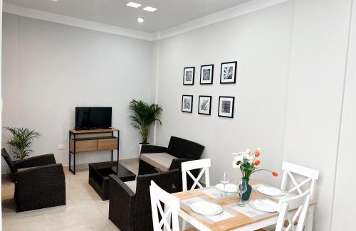 Moyobamba Apartment | Stark house