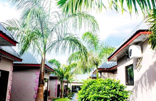 Chililabombwe Cabin | Starlight Executive Lodge