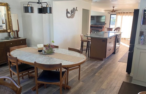 Cayucos House | StarLitSands - Comfortable 2-bed house in Cayucos, view of Morro Rock and Ocean