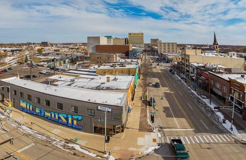 Appleton Apartment | Stateview 202 - Downtown 1 Bedroom Apartment