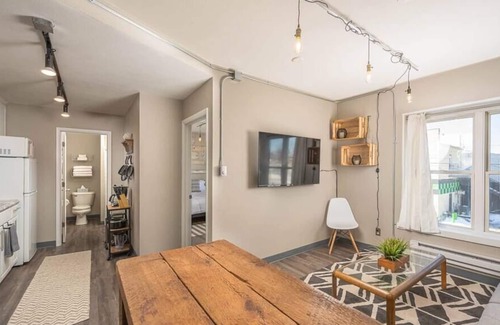 Appleton Apartment | Stateview 203 - Downtown 1 Bedroom Apartment